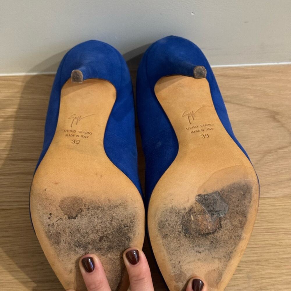 Giuseppe Zanotti Blue Suede Pointed Toe Pumps EU 39 - Picture 6 of 6